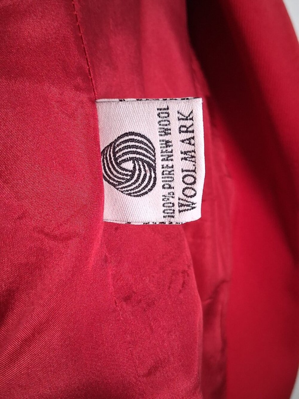 Vintage Isaac Mizrahi Wool Crimson Blazer size US 8 - Picture 4 of 8